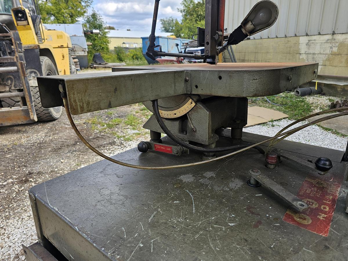 Used 18" Grob 4V-18 Vertical Bandsaw w/RW-B Welder & Air-Hydraulic Feeder Table