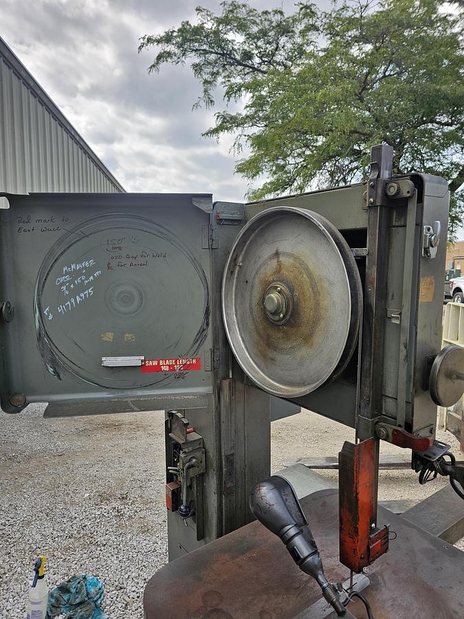 Used 18" Grob 4V-18 Vertical Bandsaw w/RW-B Welder & Air-Hydraulic Feeder Table