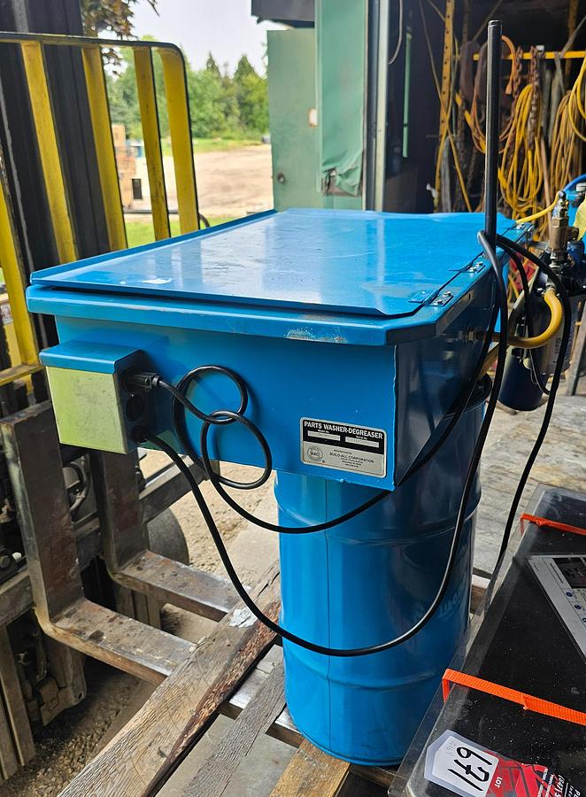 Used Build-All TKL16 14-Gal Drum-Mounted Solvent Parts Washer, 170 GPH, 120V