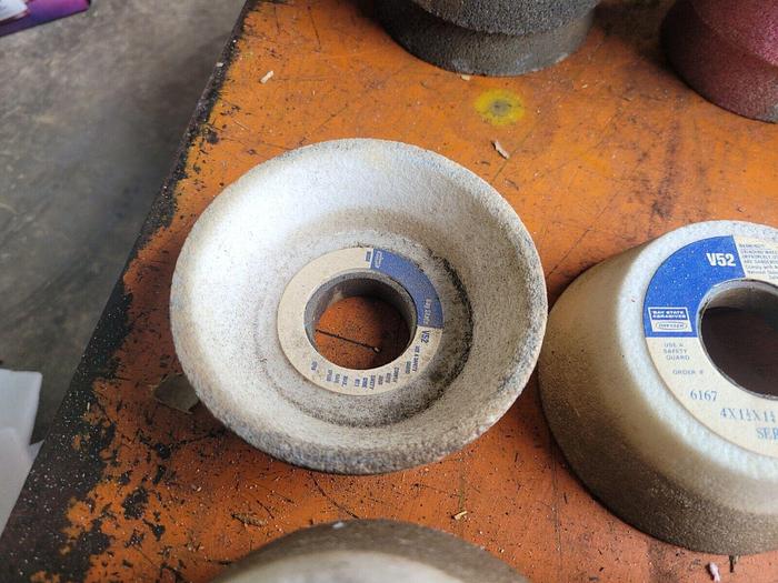 Used 13x Bay State Abrasives 4'' x 1 1/2'' x 1 1/4'' Flaring Cup Wheel 9A60J8V52