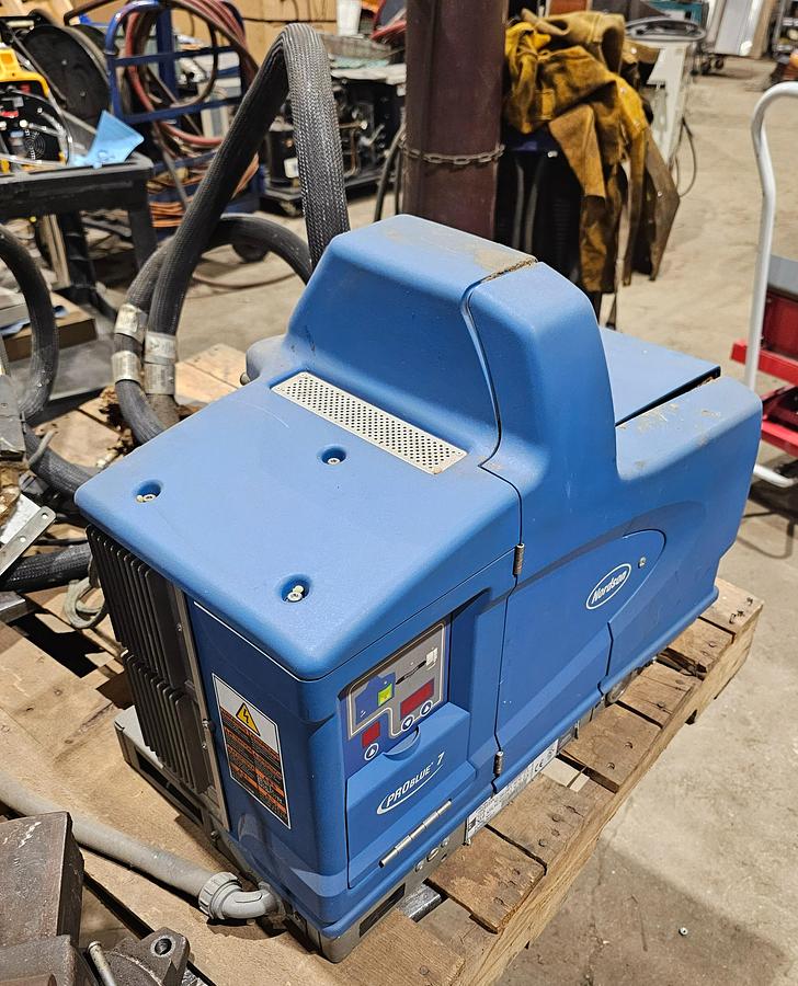 Used Nordson ProBlue 7 Adhesive Melter | 7kg Tank | 200-240V | Part 1022233A
