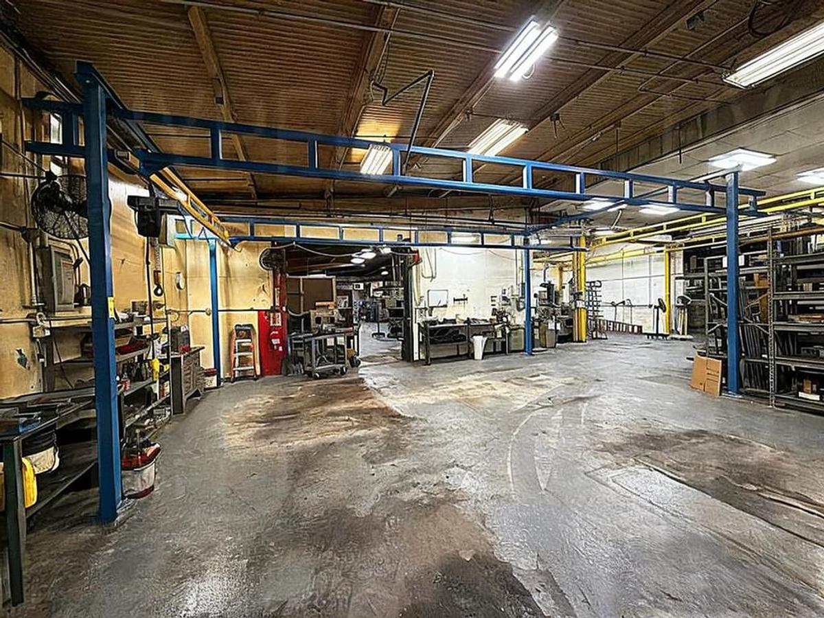 Used 14' Span x 32' Runway Gorbel 1000 lb Freestanding Bridge Crane System & Hoist 