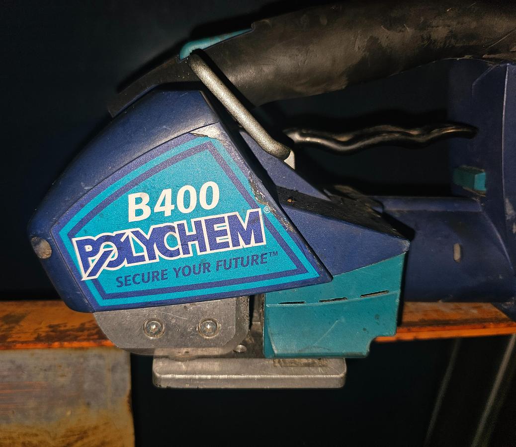 Used Polychem B400 Plastic Strapping Weld Tool 14.8V Battery 