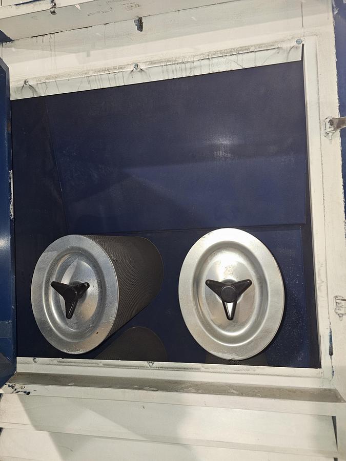 Used Donaldson Torit DWST 6-4 Downflo Workstation | 28,000 CFM | 4-Module Dust Booth