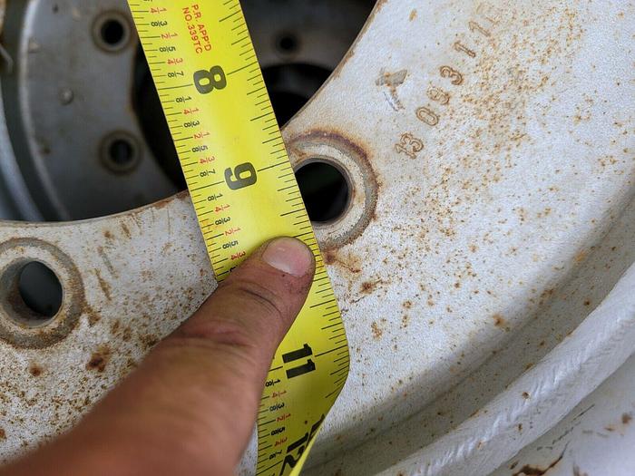 Used 4x OTR Lightning Telehandler Tires 10 Bolt Rims IN240/55D/17.5 Grey No Mark Tire