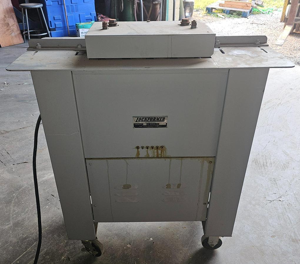 Used 20 Ga. Lockformer Pittsburgh Roll Cleat Former Machine, Right Angle Flange 