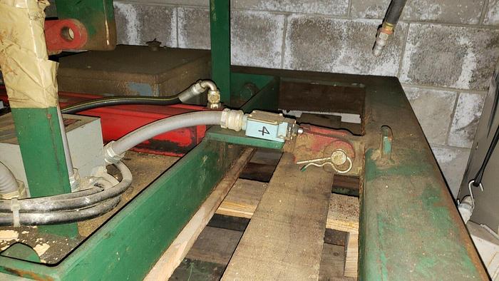 Used SmetCo 6,000# Hydraulic Tilting Panel Saw Feeder Table