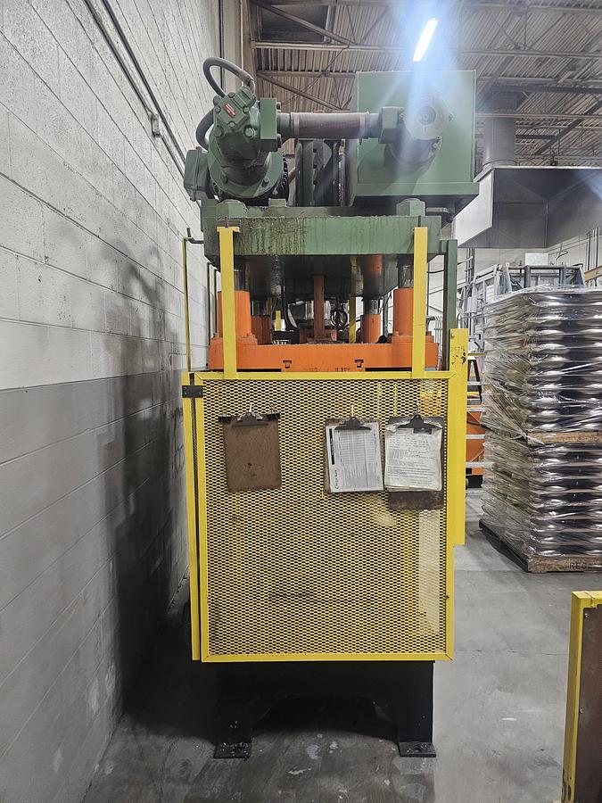 Used 75 Ton Metal Mechanics Hydraulic 4-Post Trim Press