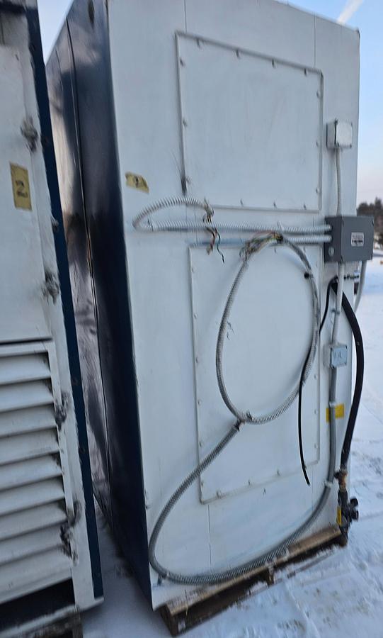 Used Donaldson Torit DWST 6-4 Downflo Workstation | 28,000 CFM | 4-Module Dust Booth