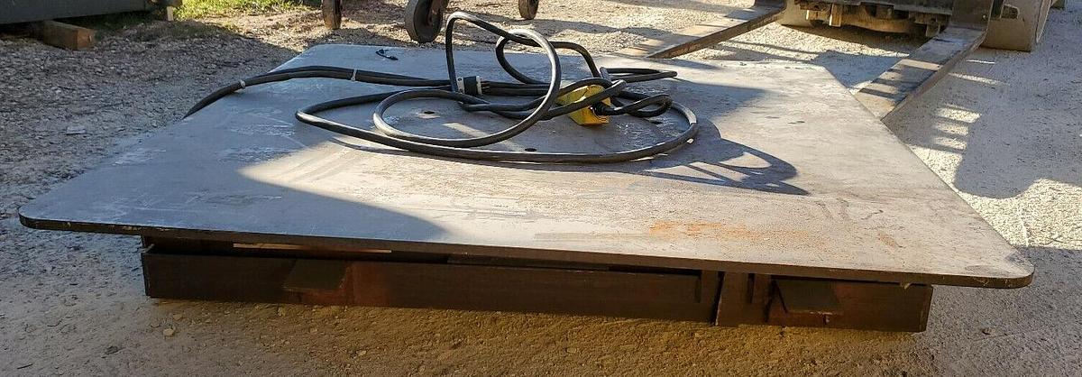 Used Autoquip Series 35 2500 LB Electric Scissor Lift Table 36S25 w/Rotary Top