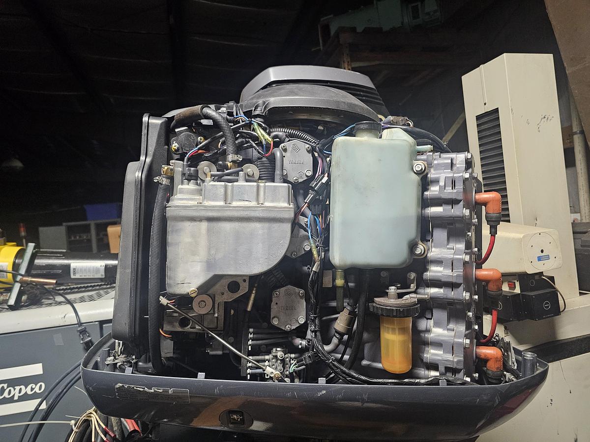 Used Yamaha LX250TXRZ V250 Saltwater Series II OX66 Outboard Marine Engine