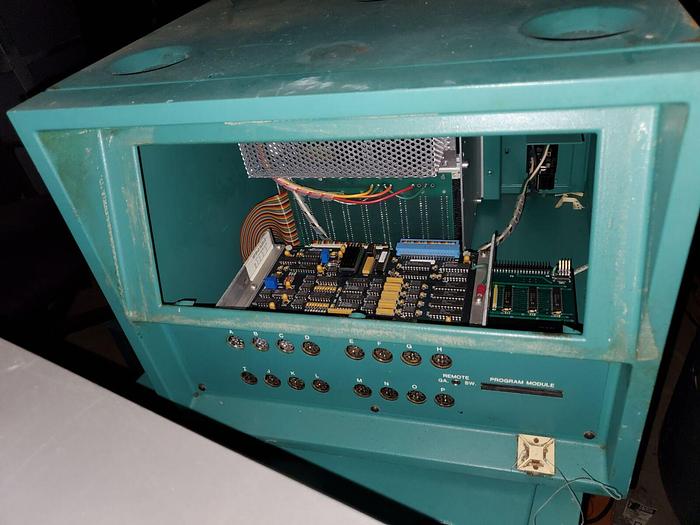 Used Moore Data Gage II Equipment 872ASN2NA Control Body and Monitors