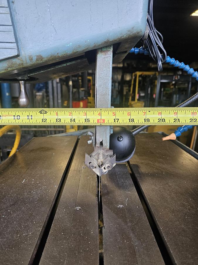 Used 16" Doall 16-3 Variable Speed Vertical Bandsaw, Hydraulic Table & Blade Welder