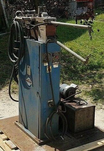 Used 10KVA Miller PortableSpot Welder on Stand w/cooler Model #: MPS-10-AFT 460V