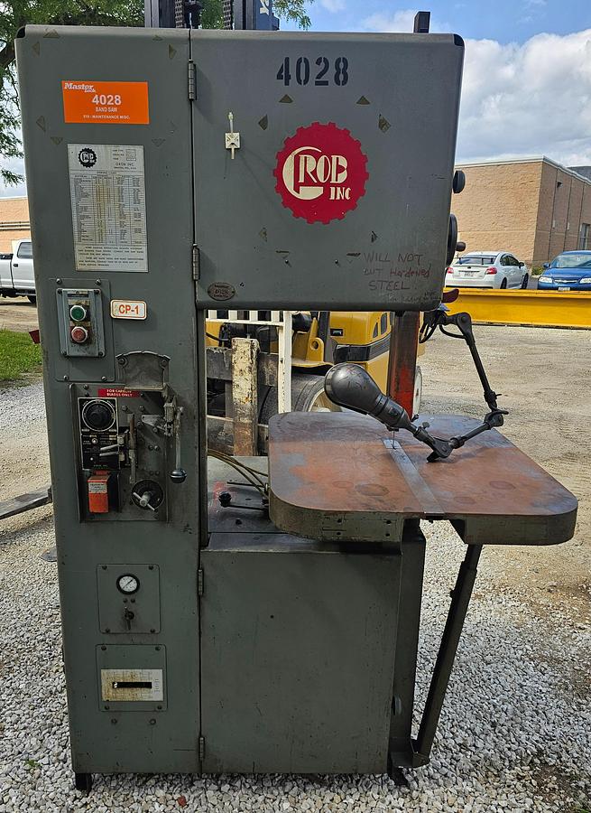 Used 18" Grob 4V-18 Vertical Bandsaw w/RW-B Welder & Air-Hydraulic Feeder Table