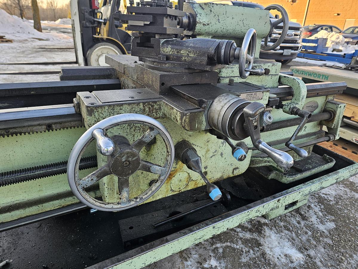 Used Cincinnati Hydrashift 22 Engine Lathe 23.5" Swing x 72" Centers