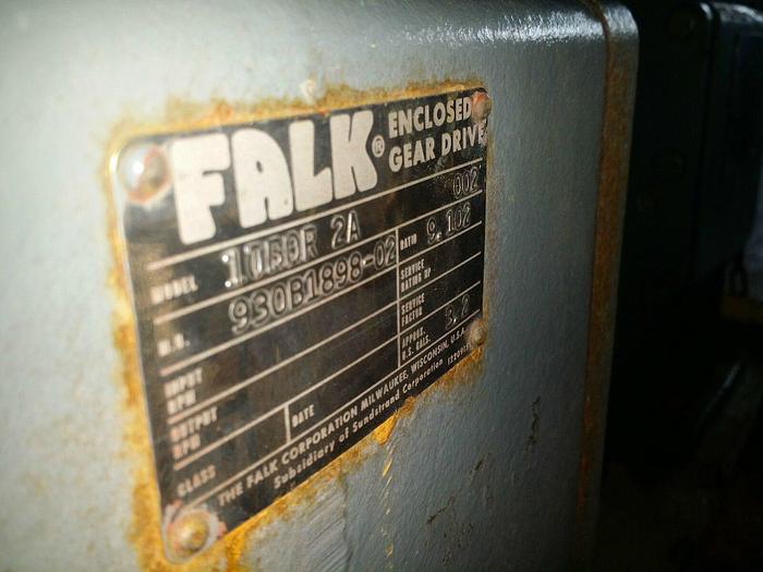 Used 10 Hp Falk #1050R-2A-002 Enclosed gear drive Reduction Gearbox Ratio: 9.102 to 1