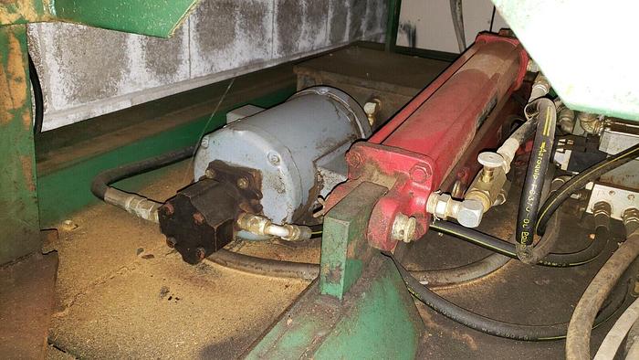 Used SmetCo 6,000# Hydraulic Tilting Panel Saw Feeder Table