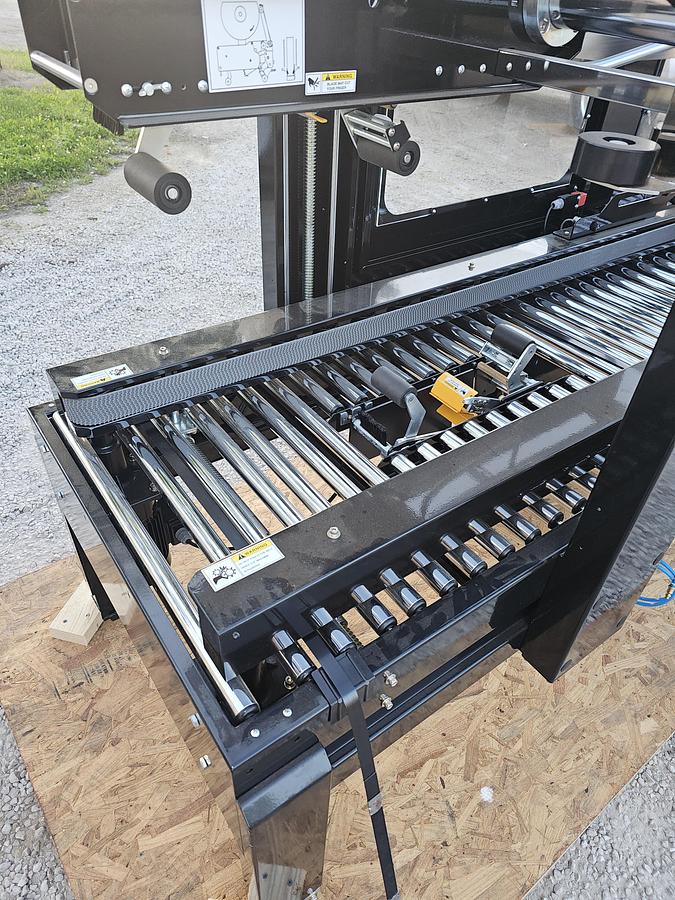 3" Eastey Packaging Systems SB-3EX-Auto 3BT Uniform Case Taper