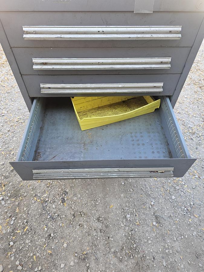 Used Stanley Vidmar 6-Drawer Industrial Modular Tooling Cabinet (30" x 28" x 44")
