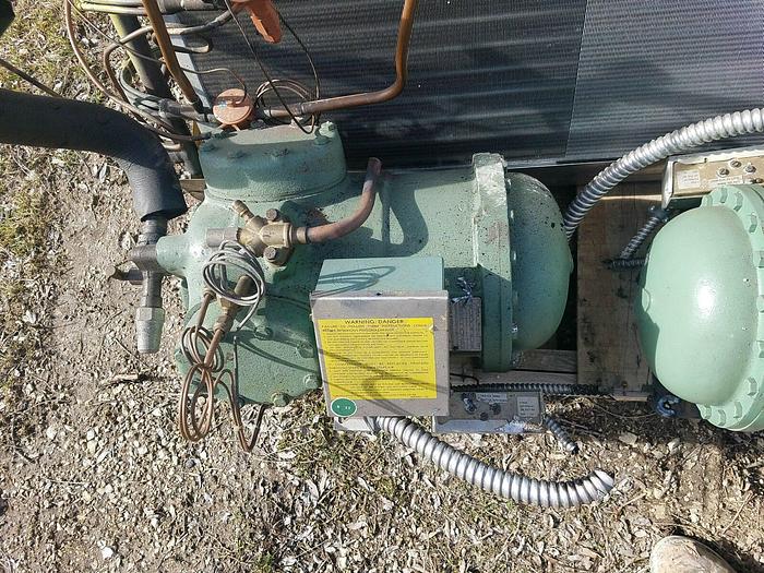 Used Commercial Refrigeration Compressor Model #: 06DA3132FA0600 450/3015 PSI