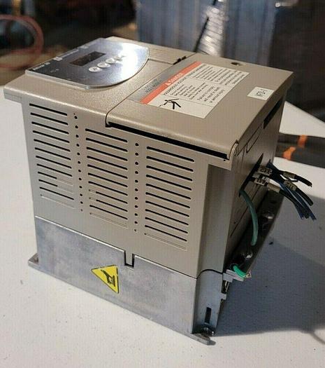 Used Square D Telemecanique Altivar 28 Electric AC drive ATV28HU29N4U 1.5 kW/2 Hp
