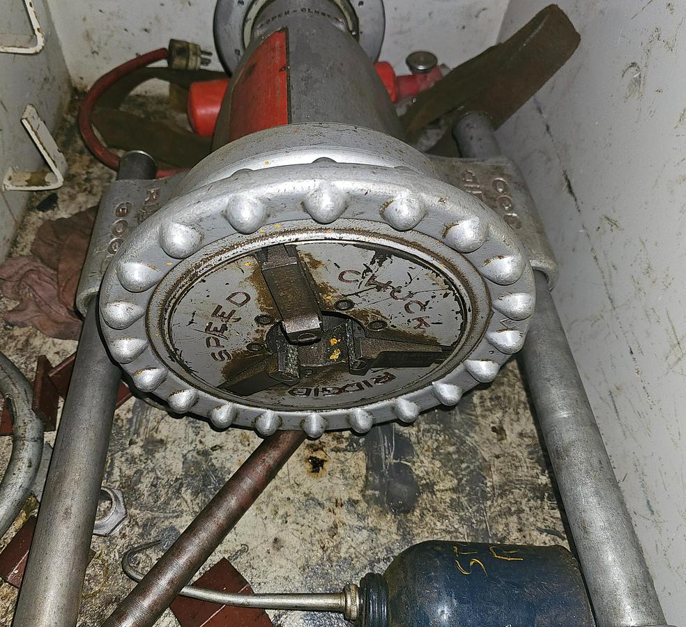 Used 1997 Ridgid 300