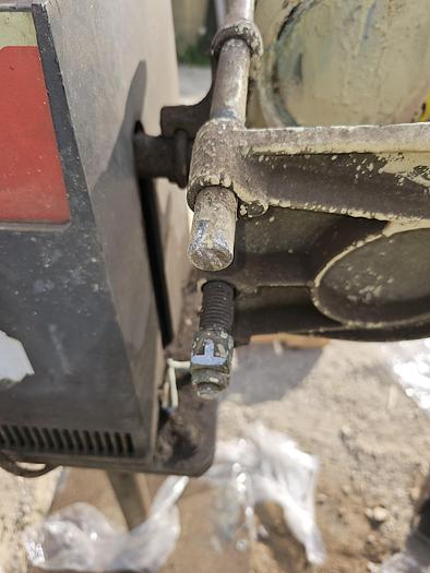 Used Red Devil Stand Mounted Gallon Paint Mixer 110v, 1 ph @ 60 Hz