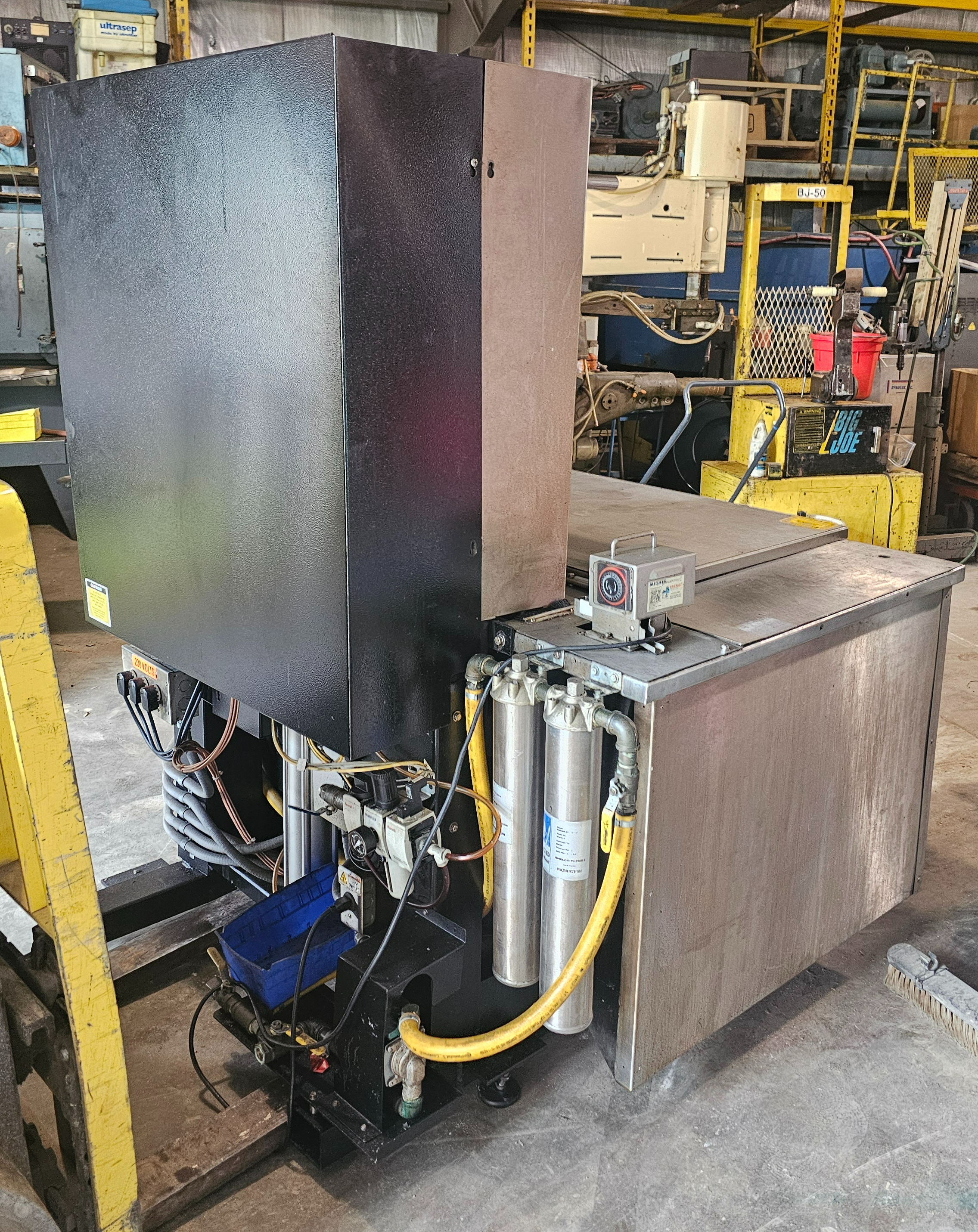 Used Graymills Super Sonic Precision Ultrasonic Immersion Washer, 37x25 Platform, 300 Lb, 4kW