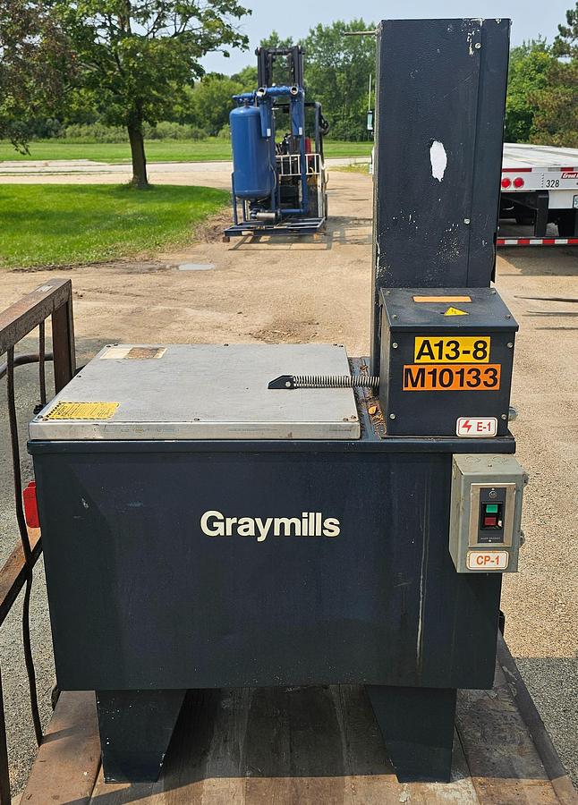 Used Graymills TH2420SLP-Y Heated Aqueous Parts Washer 24" x 20" Wash Tank