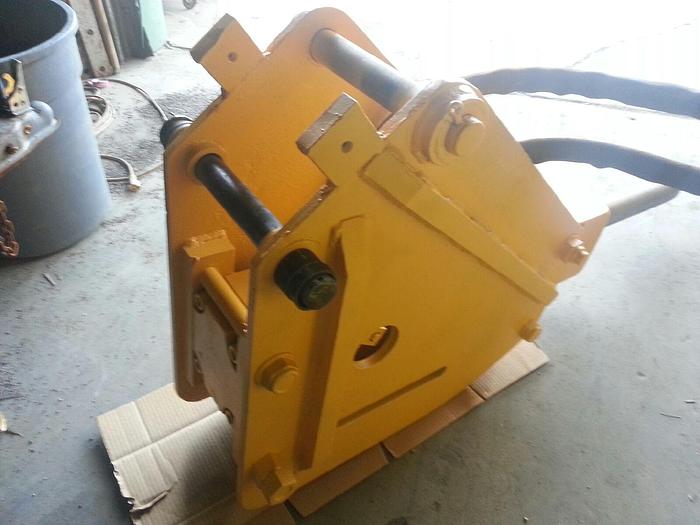 Used Stanley Hydraulic Impact Hammer Attachment for Excavator/Backhoe Model #MB-695
