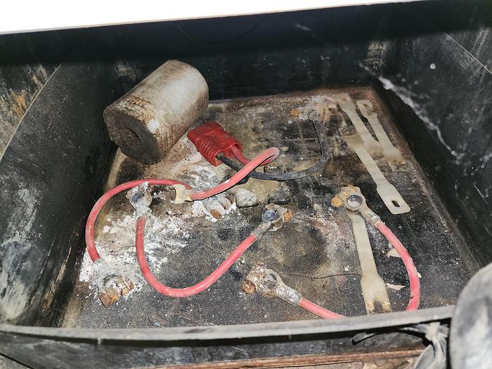 Used Minuteman 265 Walk Behind 24v Floor Scrubber Model #: MC265024