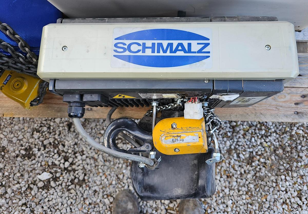 Used 500 Kg Schmalz MOD-VM-COMF-500/750 8-Cup Vacuum Lifter & Electric Chain Hoist
