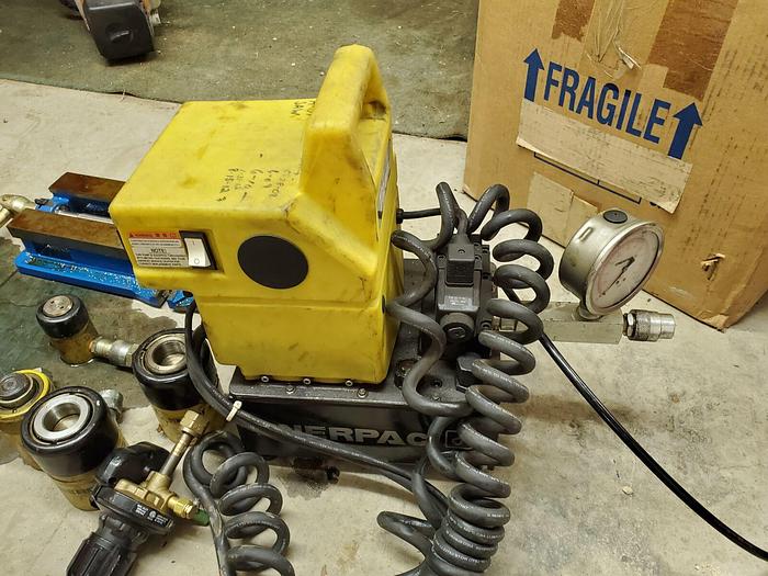 Used Enerpac PUD3105B Electric Hydraulic Pump 115V 5 Gallon Capacity