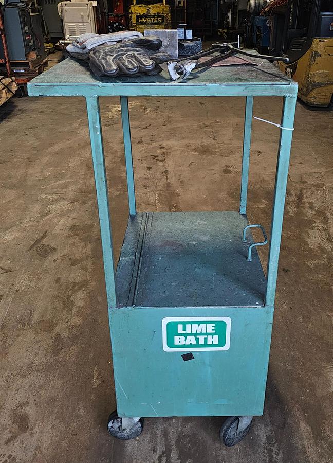 Used Lincoln Lincwelder DC250MK Standard & Aircraft Arc Welder w/Lime Bath & Accessories