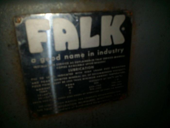 Used 10 Hp Falk #1050R-2A-002 Enclosed gear drive Reduction Gearbox Ratio: 9.102 to 1