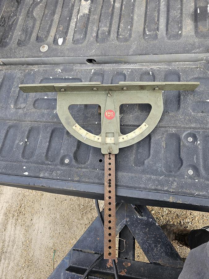 Used 18" Grob 4V-18 Vertical Bandsaw w/RW-B Welder & Air-Hydraulic Feeder Table