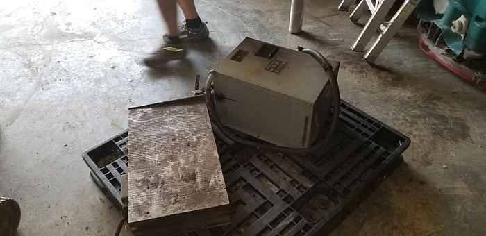 Used 14” x 24” Magnetic Chuck w/Neutrofier Chuck Control, 350 Sq. In. Suface Area