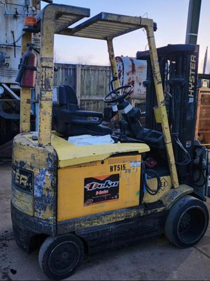 Used 1995 Hyster 3550# E50XM2-33 Sit Down 48V Forklift w/Rotator 189" Lift 3 Stage