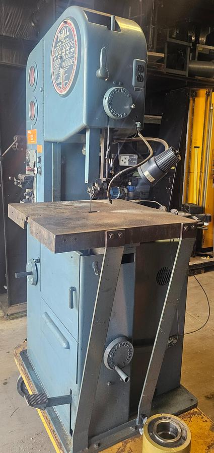 Used Doall 1612-1 Contourmatic 16" Vertical Bandsaw & DBW-15 Blade Welder, 24" x 24" Table 