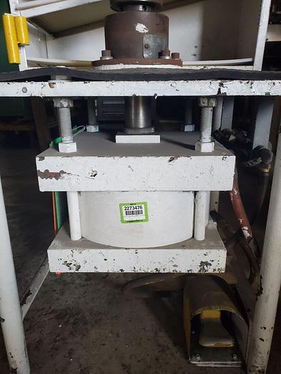 Used Hydraulic Pipe Expanding Machine w/Enerpac Pump & Cylinder (LOTS OF TOOLING)