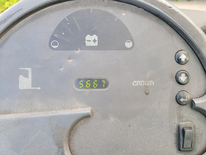 Used Crown RR 5000 Series Electric Reach Truck 4,500 lb Capacity 42” Forks Sideshift