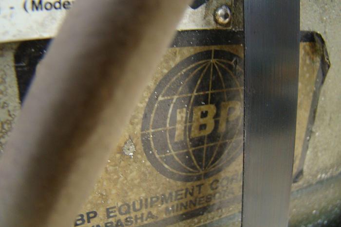 Used 14″ MG EMMEGi #350 Tilting Head 2-Speed Cold Saw Pneumatic Elevation/Clamp