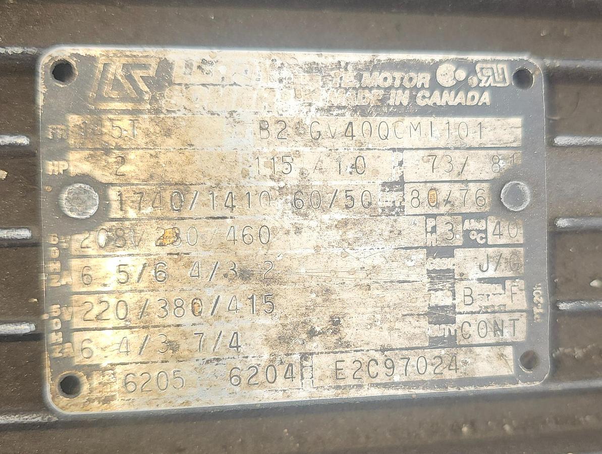 Used 9" x 16" Doall C-916M Horizontal Bandsaw 