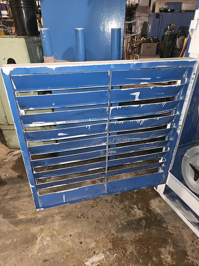 Used Donaldson Torit DWST 6-4 Downflo Workstation | 28,000 CFM | 4-Module Dust Booth