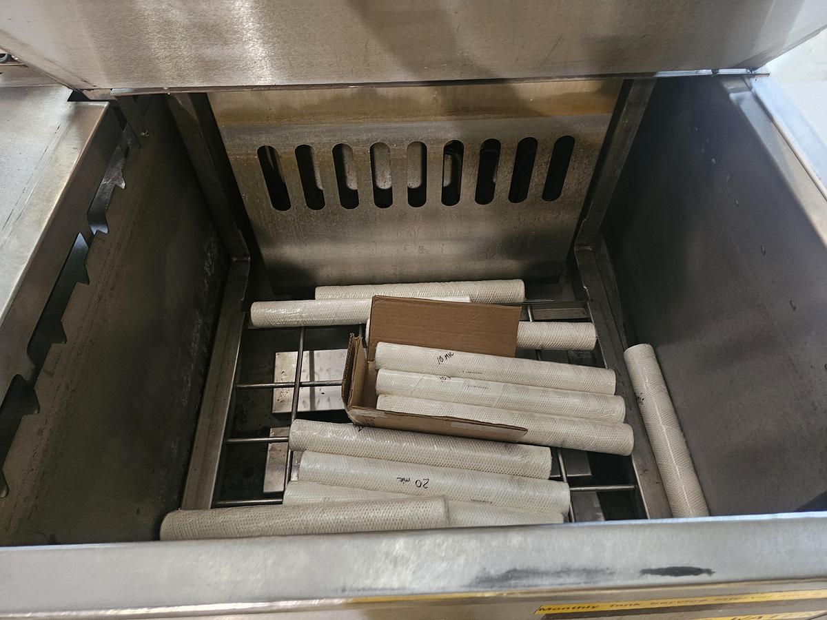 Used Graymills Super Sonic Precision Ultrasonic Immersion Washer, 37x25 Platform, 300 Lb, 4kW