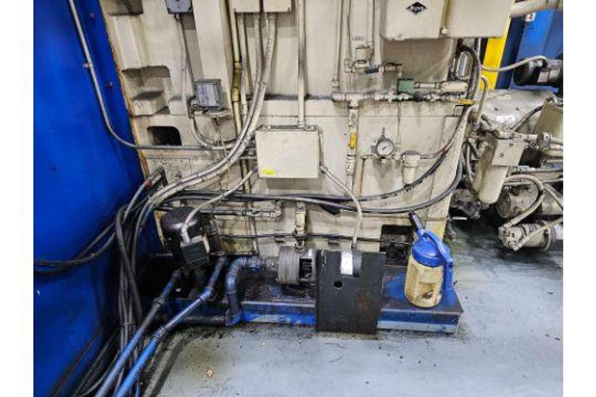 Used 60" Giddings & Lewis CNC VTL 72" Swing w/Fanuc 21-IT Control & Tooling - NO PIT REQUIRED