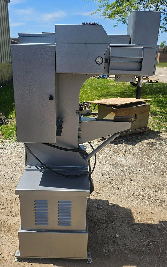 Used Haeger HP6-B Fastener Insertion Press | 18" Throat | AB-08R Autofeed | Production Speed