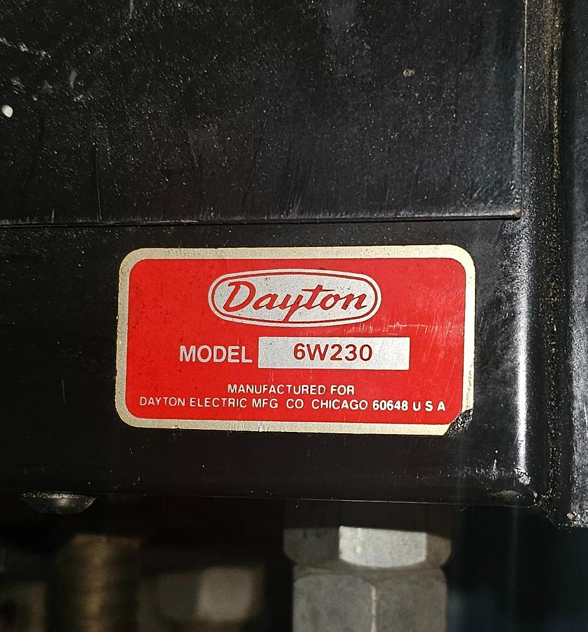 Used Dayton 6W230 Pneumatic Oil Filter / Can Crusher 
