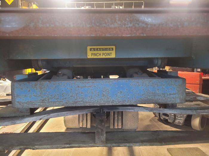 Used American 2000# Hydraulic Manual Scissor Lift, 36” x 48” Platform